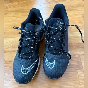 Nike Hyperdiamond 4 Black Softball Cleats Women's Size 8.0